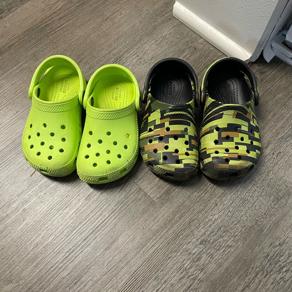 Kids Camo crocs (green sold)